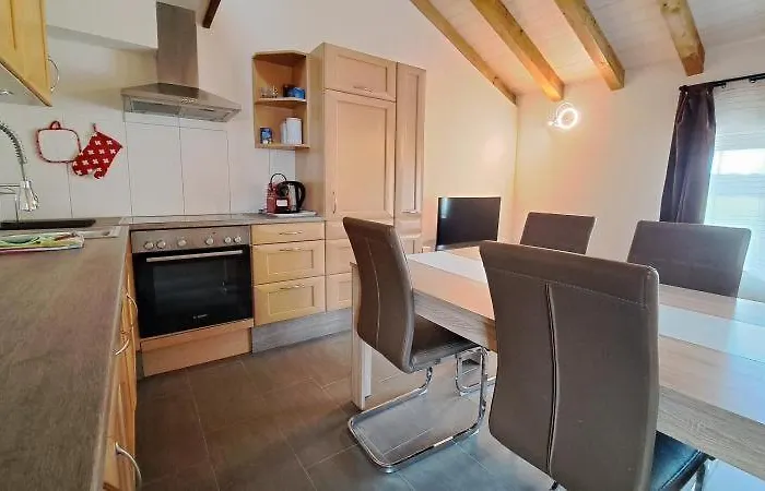 Mont-crosin, Chez Les Quadeurs Cormoret